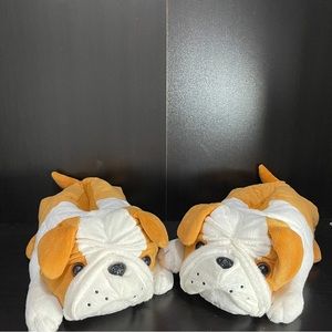 Indoor Bulldog Slippers  Size 7 will fit best